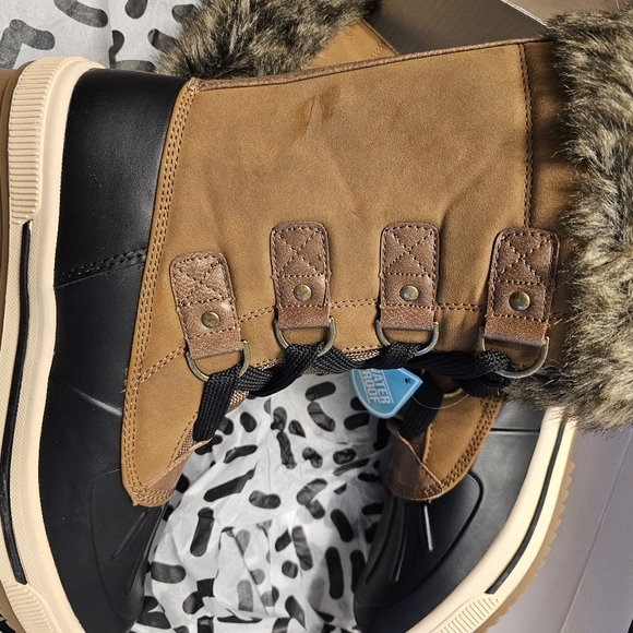 NWOT Womens DLG LANA Winter Boots - Size 8 - Picture 7 of 8